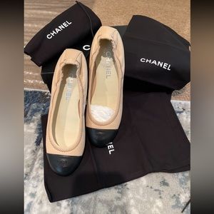 Chanel ballerina flats